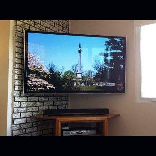 37 - 65" LED TV Full Motion Wall Mount Bracket Swivel & Tilt| VESA 400 X 400 mm - GADGET WAGON TV Wall & Ceiling Mounts